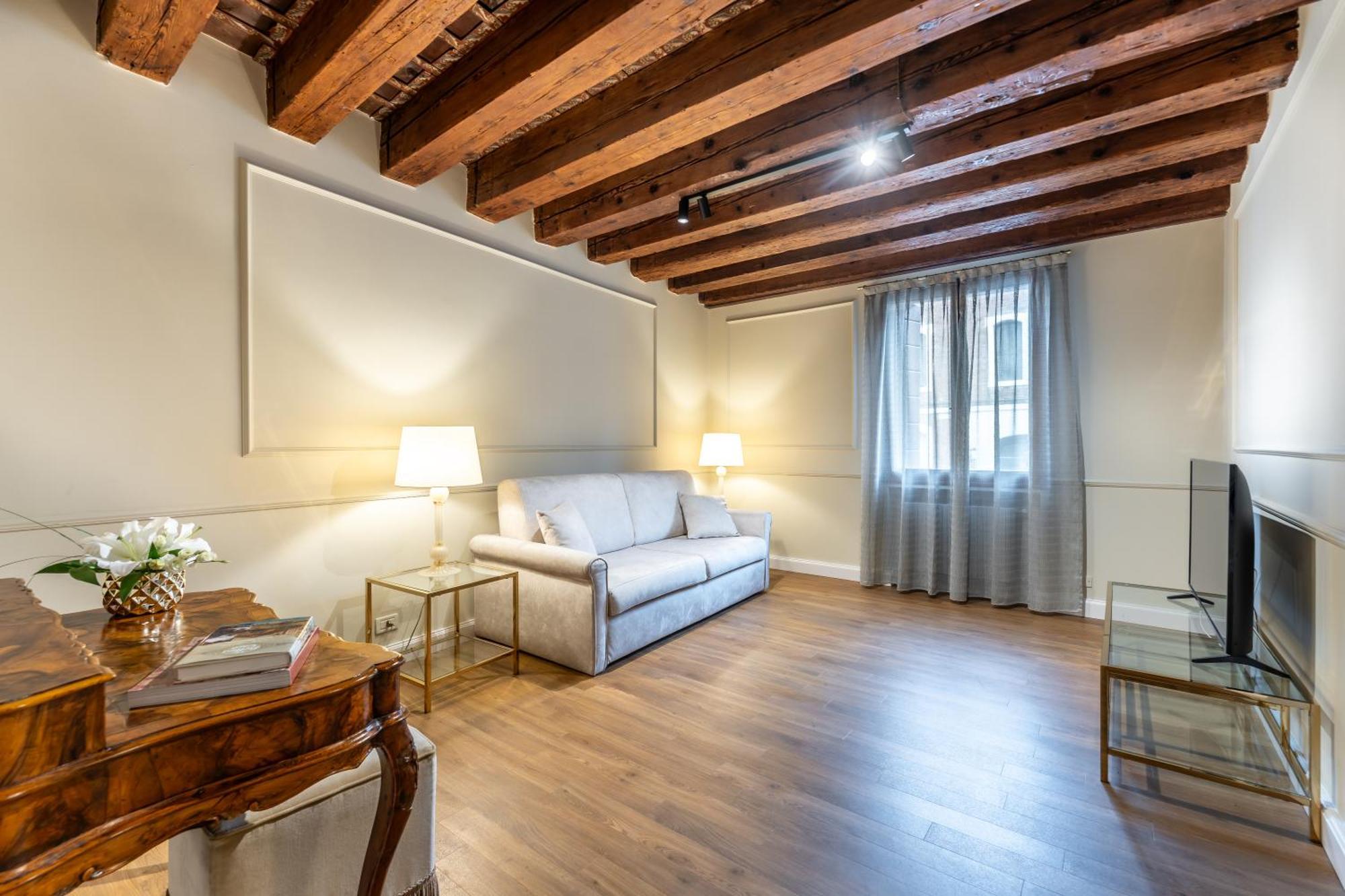 San Vio Palace Luxury Apartments Venice Exterior photo